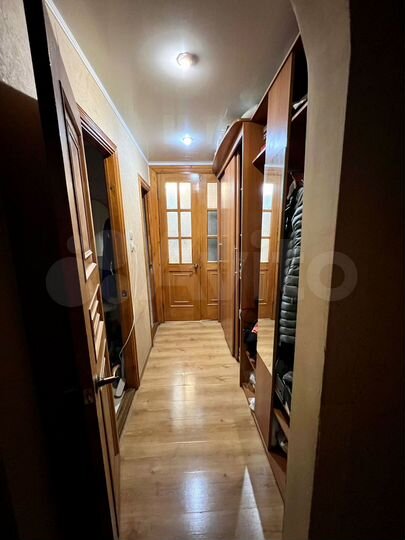 3-к. квартира, 81 м², 2/10 эт.