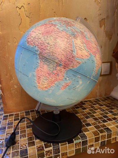 Глобус с подсветкой диаметр 32