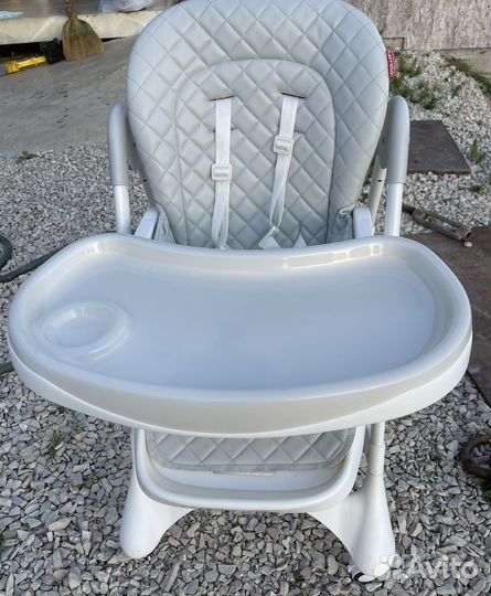 Детский стульчик для кормления Carello