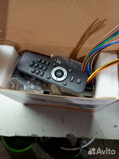 Автомагнитола 1din с экраном