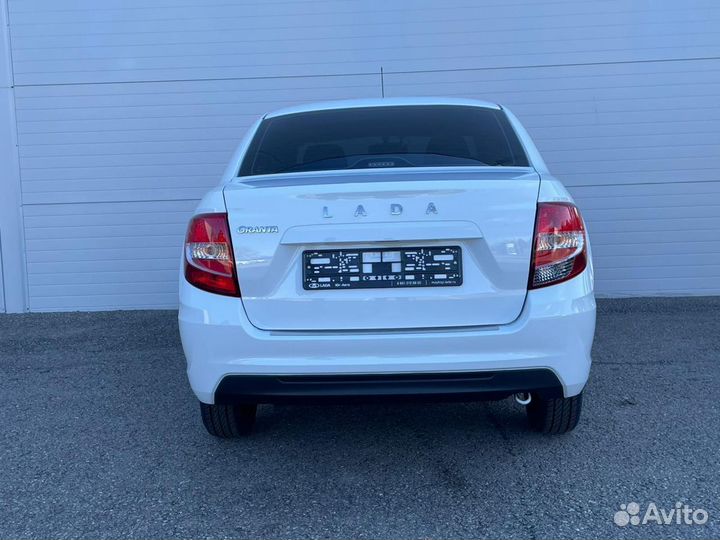 LADA Granta 1.6 МТ, 2024