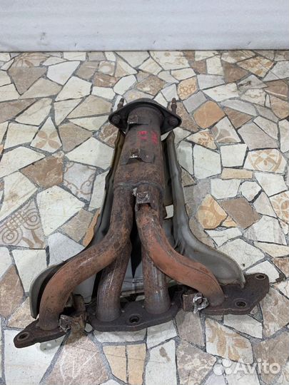 Выпускной коллектор Mazda 6 седан 2.0 LF 2009