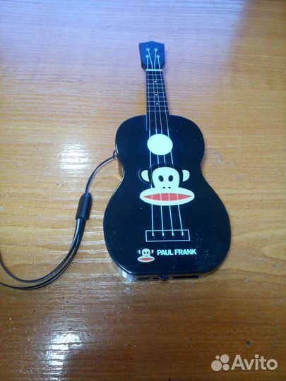 Батарея powerbank гитара