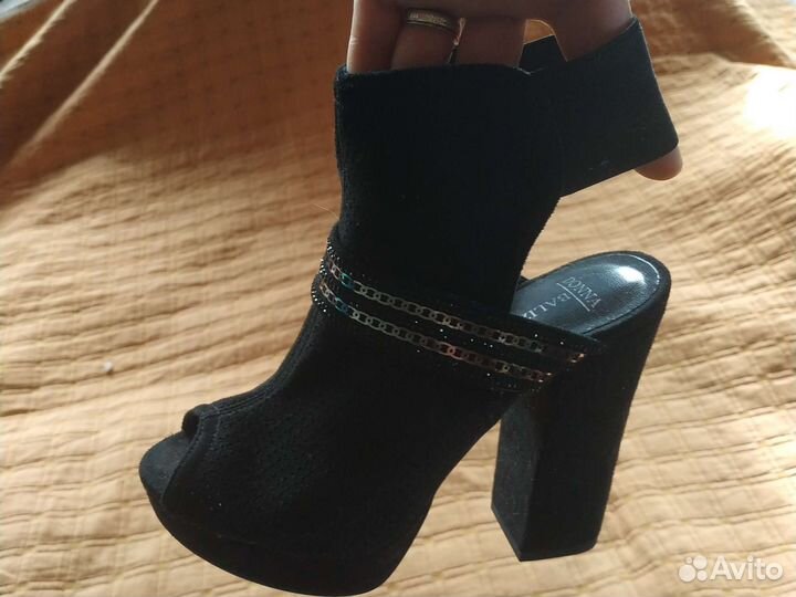 Сабо, Кроссовки