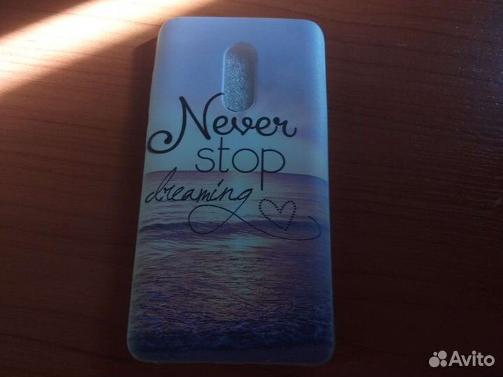 Чехол для телефона