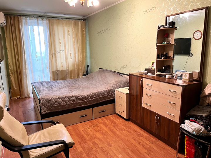 Аукцион: 4-к. квартира, 114,9 м², 3/14 эт.