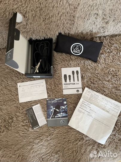Микрофон AKG p5s, шнур 5м и переходники (новый)