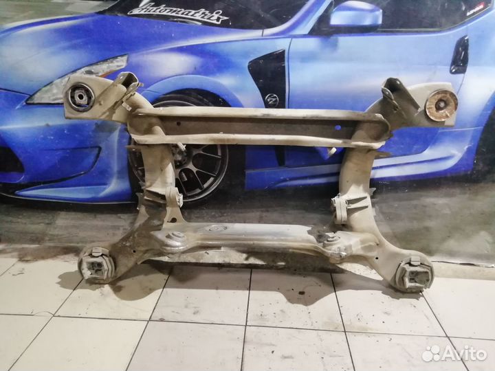 Подрамник задний в сборе Mercedes W220