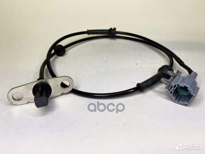 Датчик ABS задний правый nissan navara (2005/05