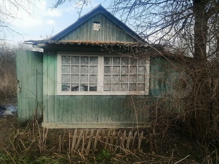 Дача 20 м² на участке 7,2 сот.