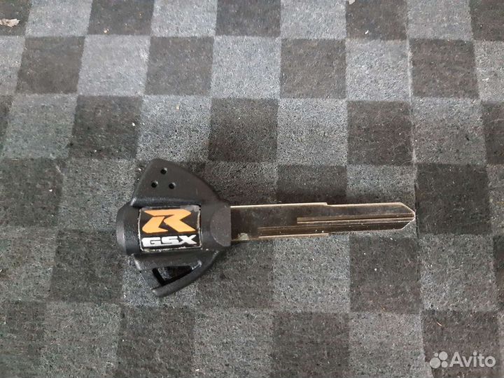 Изготовление ключей и чипов для мото