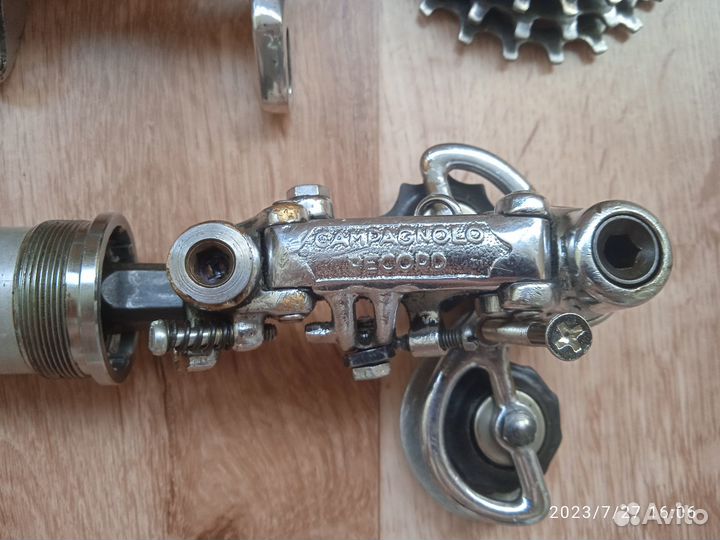 Campagnolo. Regina.Suntour