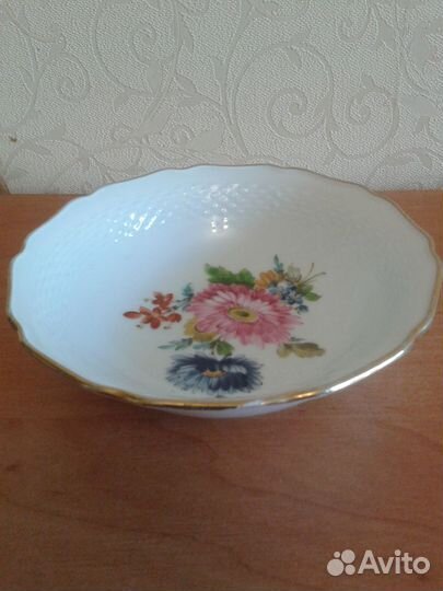 Пиала 12 см.Клеймо A.K. kaiser W.germany.Residenz