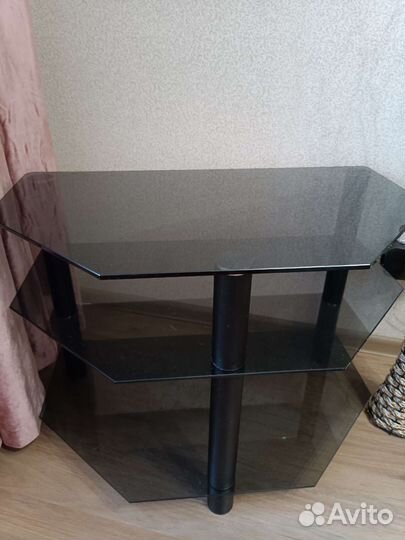 Стеклянные стол тумба