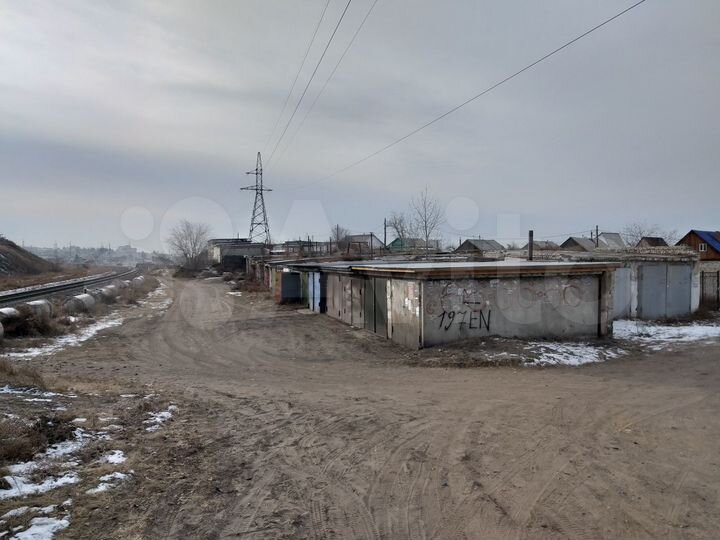 Гараж, > 30 м²