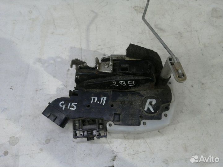 Замок двери передний правый Nissan Almera G15 2014