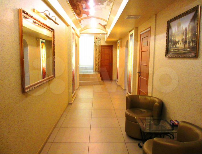 Первая линия, готовый бизнес-салон красоты 165 м²