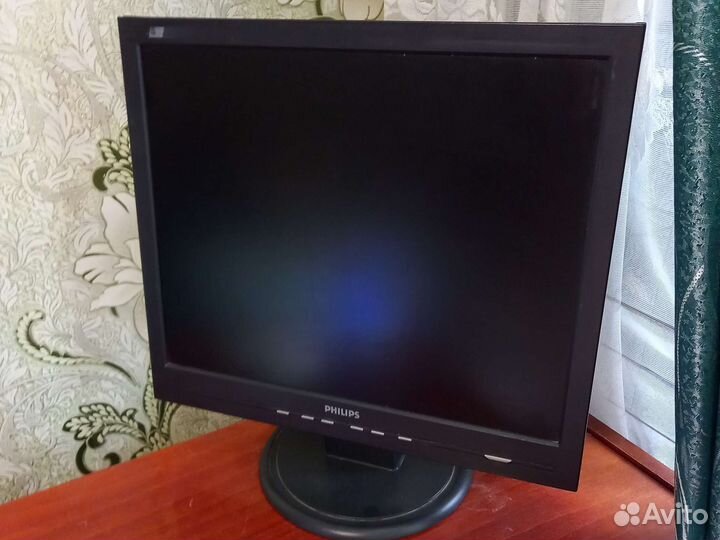 Монитор philips 24