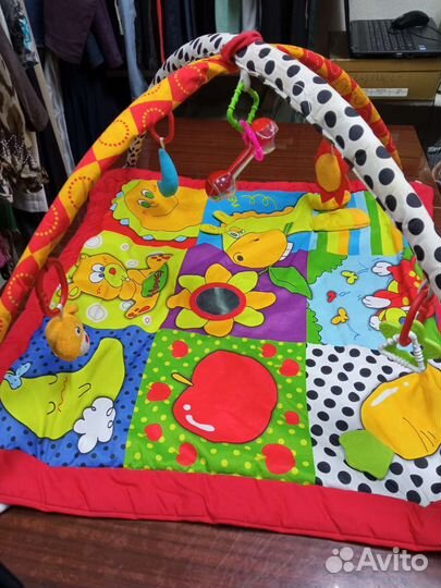Развивающий коврик