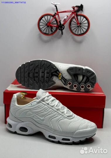 Кроссовки Nike Air Max Tn Plus белые