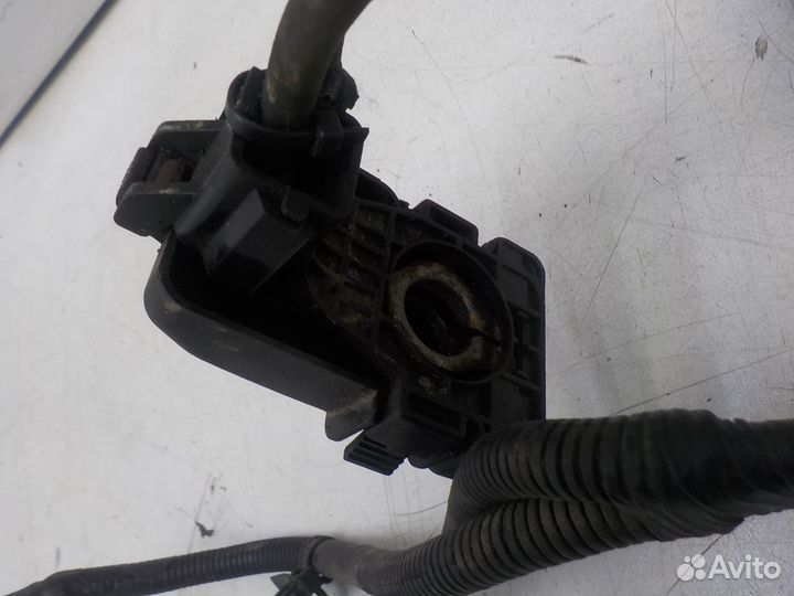 Проводка моторного отсека Kia Cerato 2009