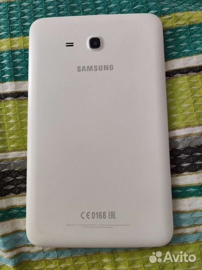 Планшет Samsung Galaxy Tab 3