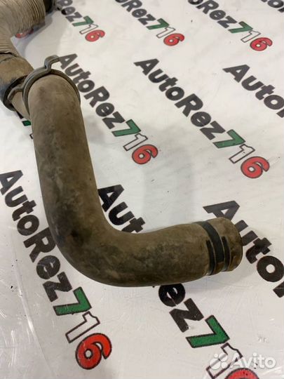 Патрубок системы охлаждения Skoda Rapid 1 cwvb 1.6