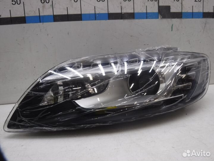 Фара левая Audi Q7