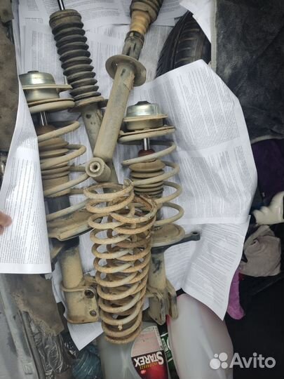 Амортизаторы ваз 2110 priora 4шт весь комплект