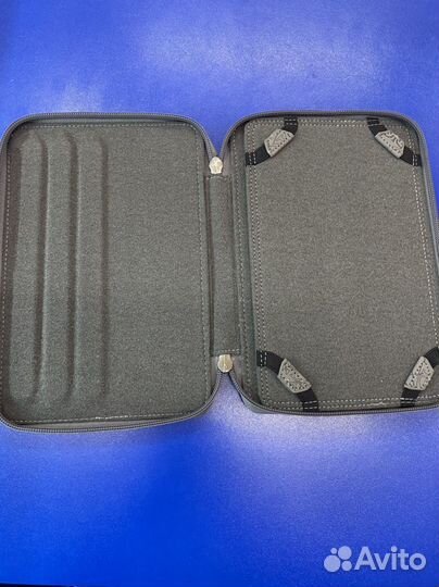 Чехлы для планшетов 7