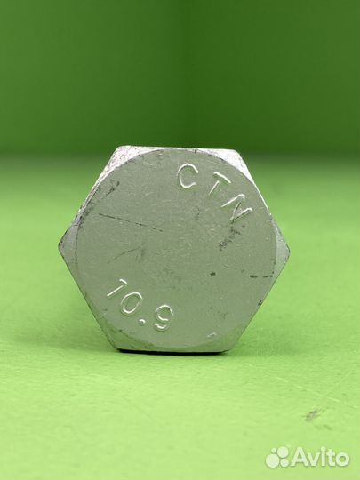 Болт M24x140/10.9 серьги рессоры \DAF 102264