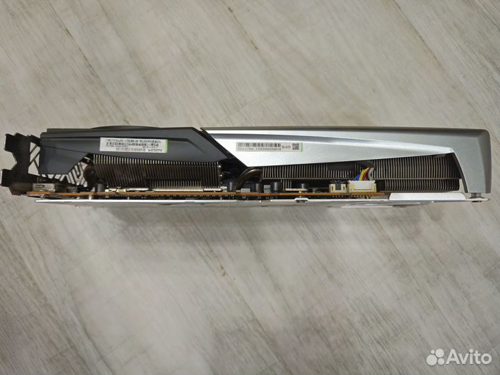 Видеокарта Sapphire Nitro+ 5700XT 8Gb