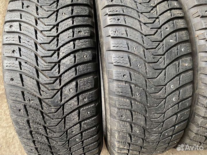 Michelin X-Ice North 3 205/60 R16