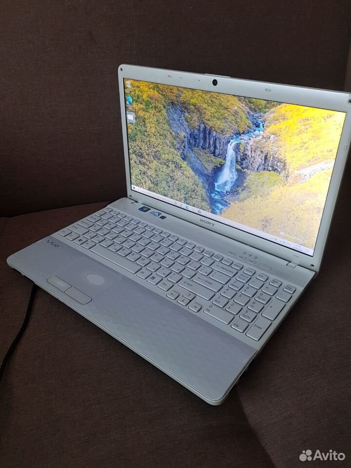 Sony vaio vpceh3f1r