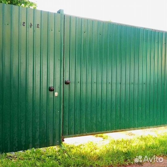 Заборы из профнастила
