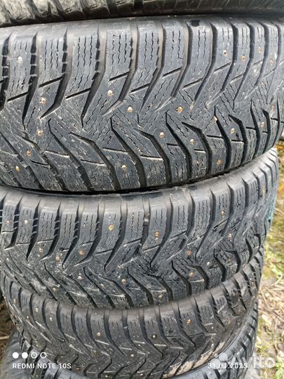 Kumho WinterCraft Ice WI31 205/70 R15 96T