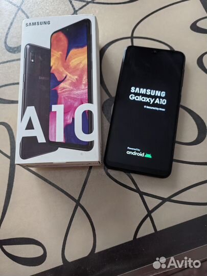 Samsung Galaxy A10, 4/32 ГБ