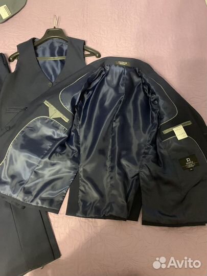 Костюм тройка для мальчика 122