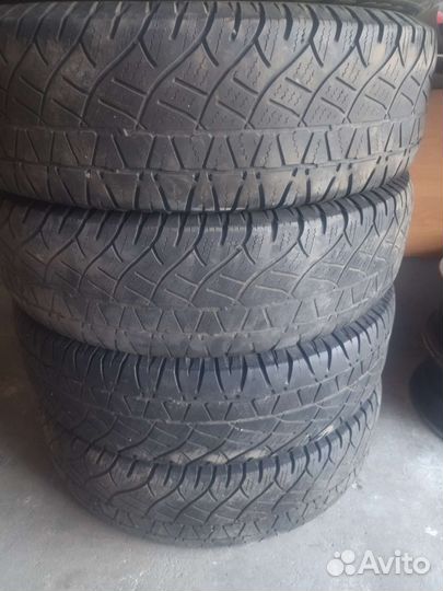 Advance AR216 225/75 R16 25D