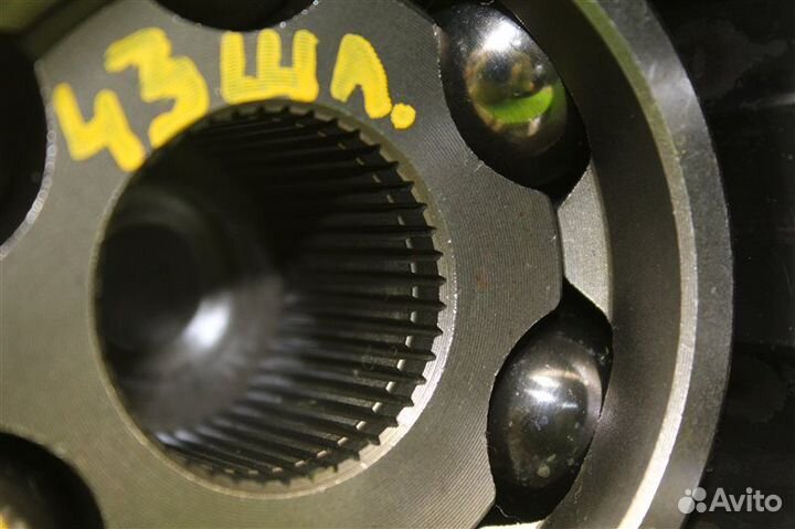 Шрус внутренний задний Mitsubishi Pajero V97W 6G74