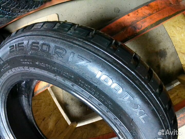 Nokian Tyres Nordman 8 SUV 215/60 R17