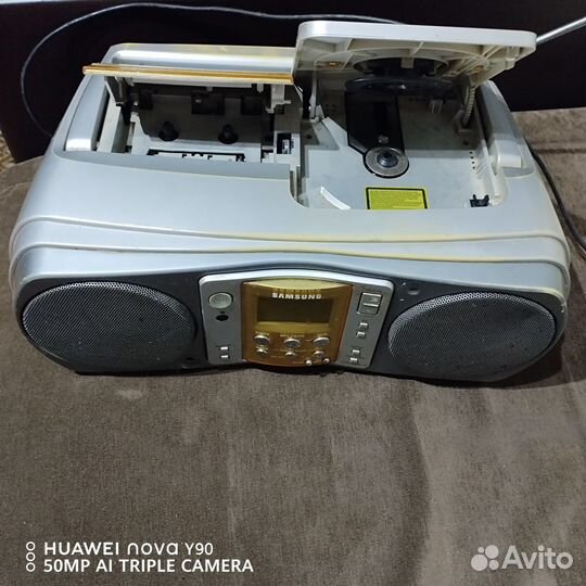 Магнитола samsung