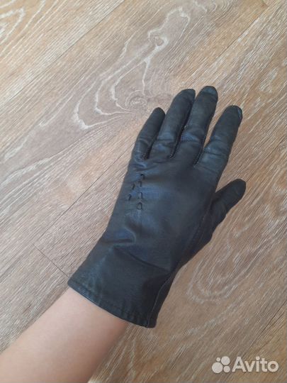 Перчатки женские