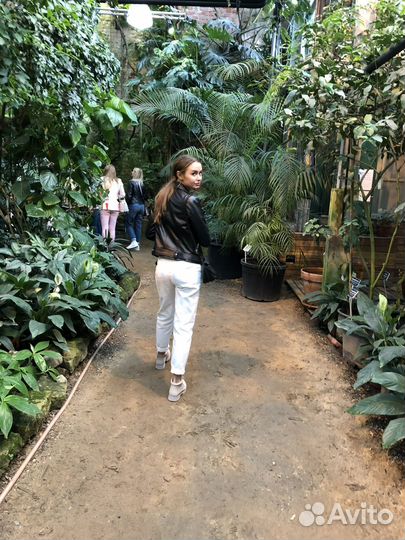 Белые джинсы pull & bear 34