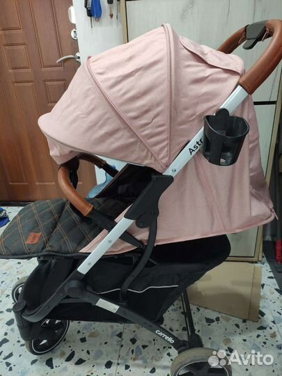 Прогулочная коляска carrello astra