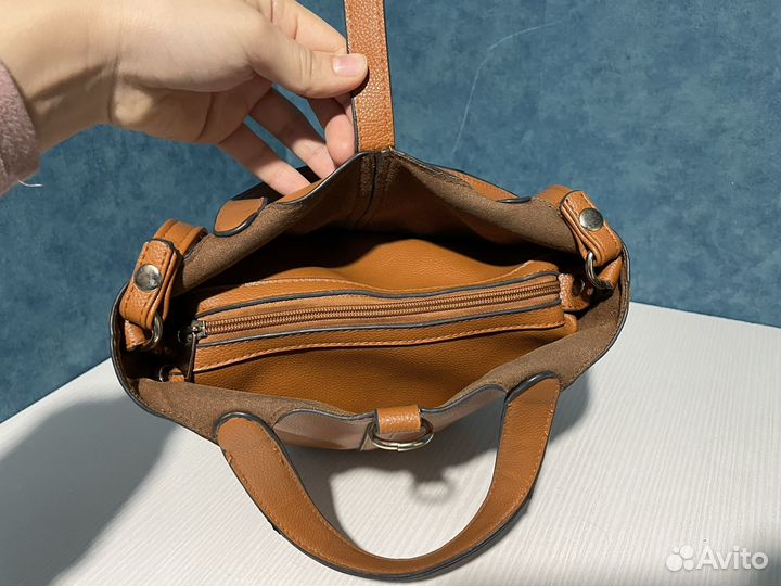Сумка маленькая женская через плечо коричневая
