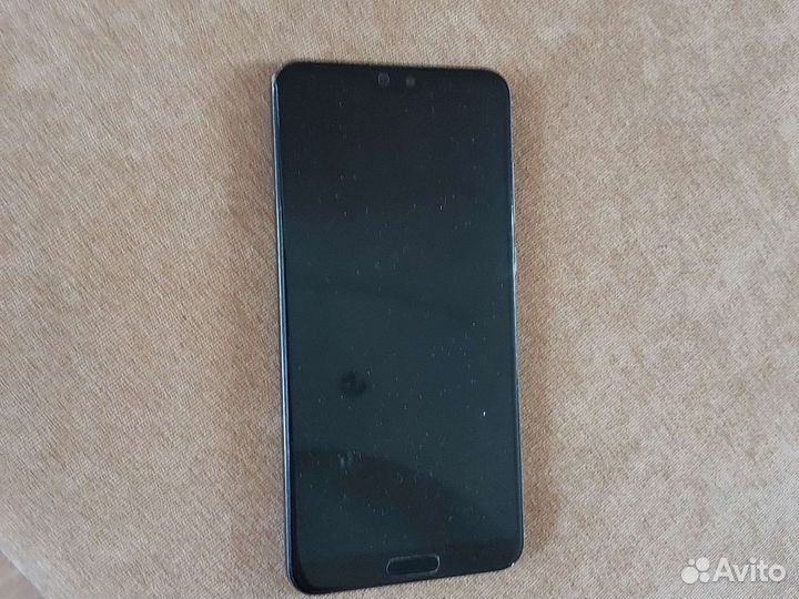 Телефон huawei P20 pro