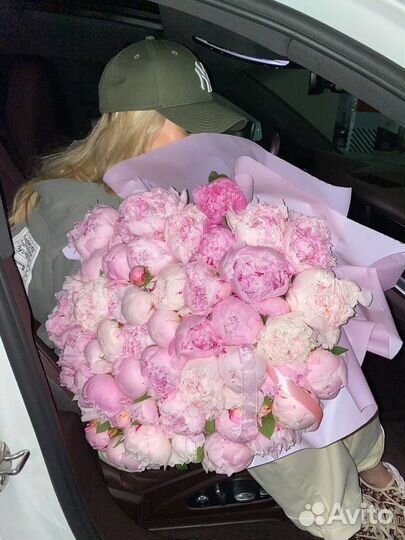 Букеты пионов