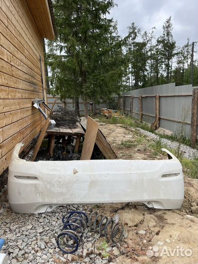 Задний бампер