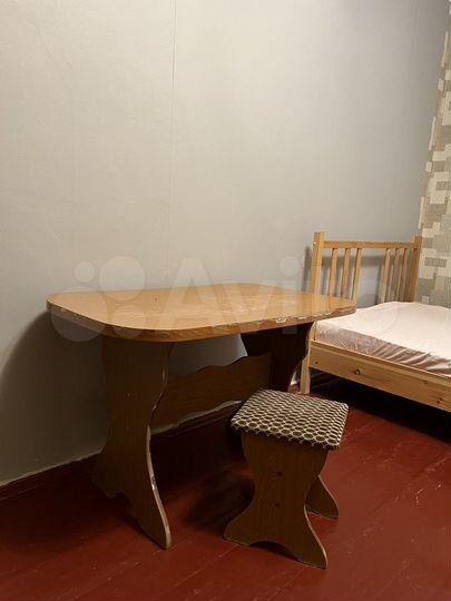 Комната 18 м² в > 9-к., 2/3 эт.